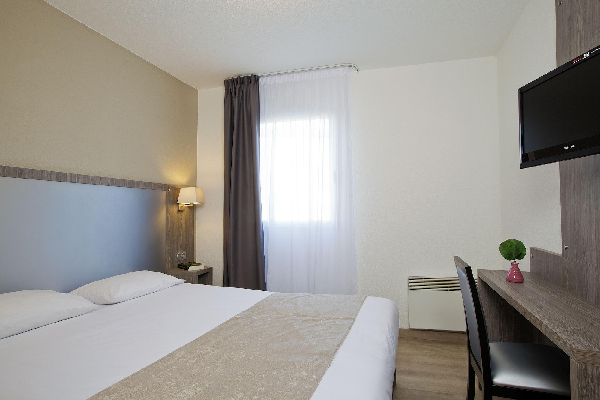Sejours & Affaires Reims Clairmarais Aparthotel Buitenkant foto