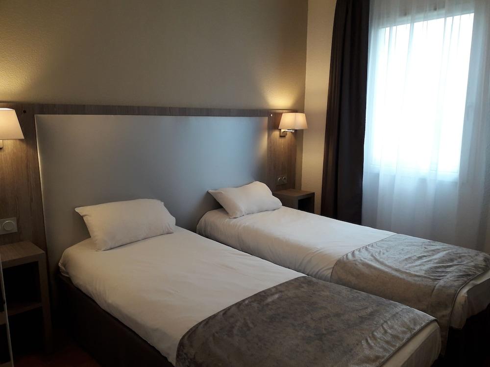 Sejours & Affaires Reims Clairmarais Aparthotel Buitenkant foto