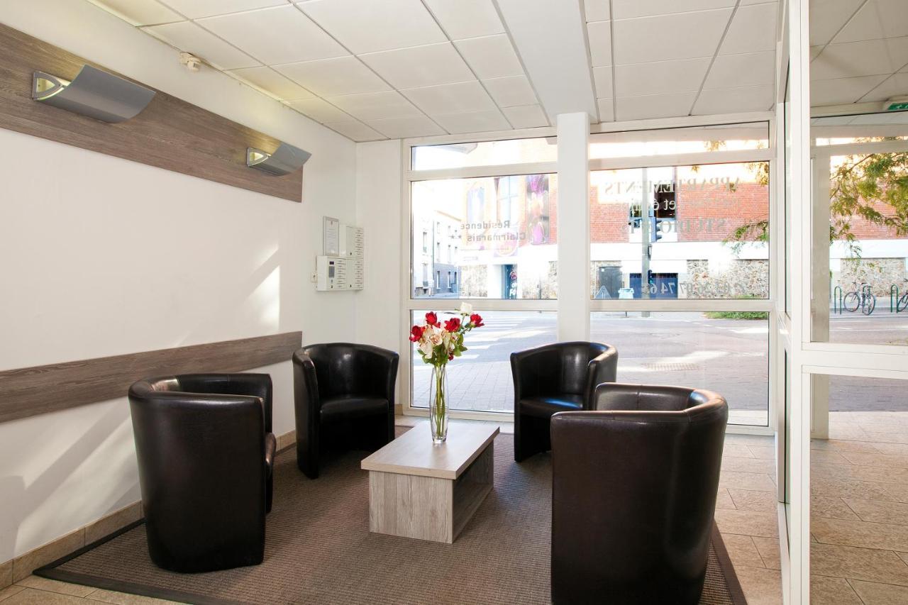 Sejours & Affaires Reims Clairmarais Aparthotel Buitenkant foto